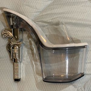 Pleaser Revolver Platform size 8